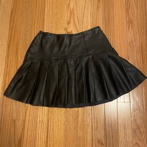 Black A&F Kids Large Pleated Vegan Leather Skirt